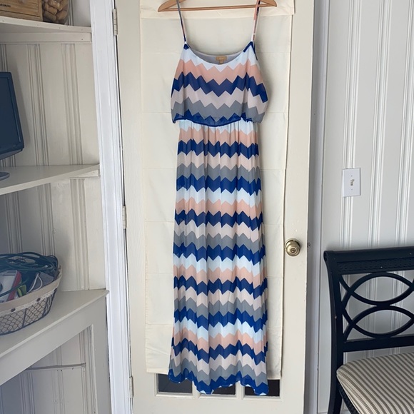 Takara Dresses & Skirts - Takara chevron pattern maxi dress XL